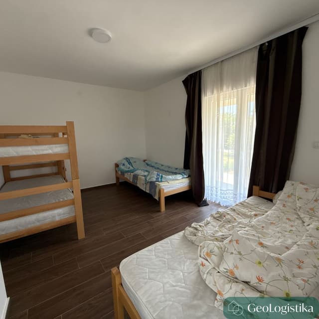 https://gzhaxpeurpuemedskgsg.supabase.co/storage/v1/object/public/properties_gallery/properties/0.08898900637526919-image-XWRR344311-4-13.jpg