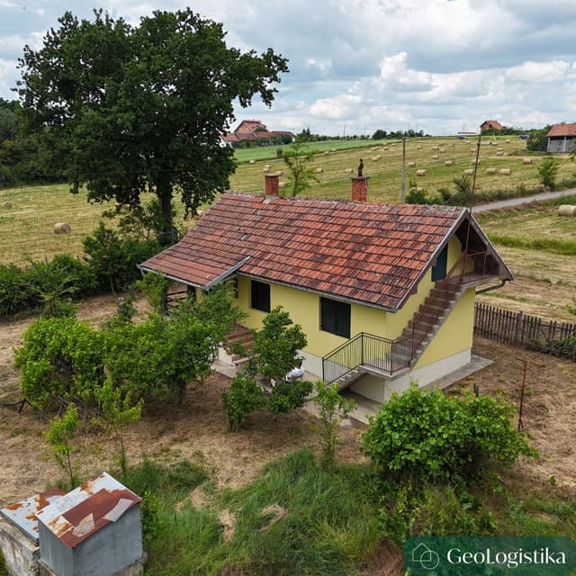 https://gzhaxpeurpuemedskgsg.supabase.co/storage/v1/object/public/properties_gallery/properties/0.32797489513614253-image-XWRR344311-4-7.jpg