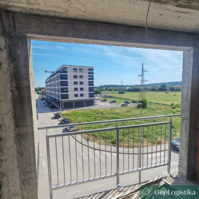 https://gzhaxpeurpuemedskgsg.supabase.co/storage/v1/object/public/properties_gallery/properties/0.40654709168986214-image-XWRR344311-4-10.jpg