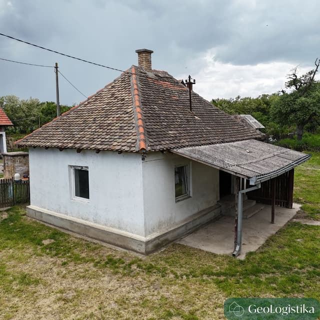 https://gzhaxpeurpuemedskgsg.supabase.co/storage/v1/object/public/properties_gallery/properties/0.5178834555947336-image-XWRR344311-4-3.jpg