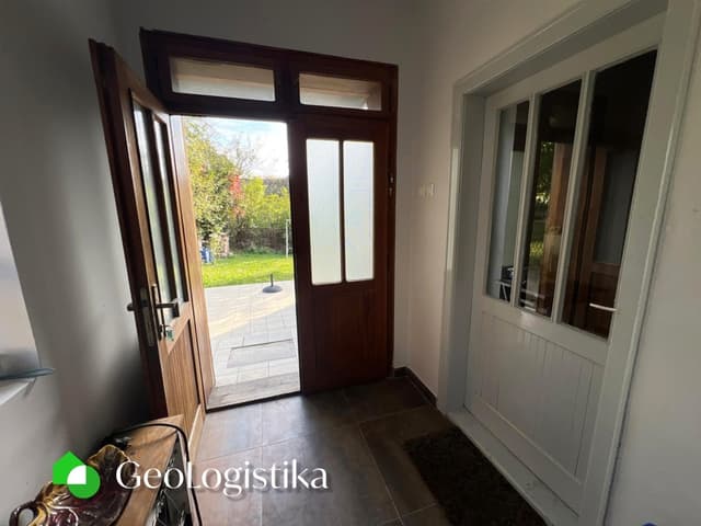 https://gzhaxpeurpuemedskgsg.supabase.co/storage/v1/object/public/properties_gallery/properties/0.9164727410816624-image-XWRR344311-4-g15.jpg